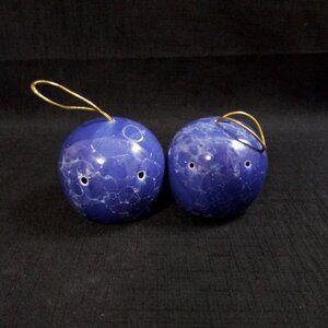 Set Of 2 Ceramic Blue White Pomander Potpourri Fragrance Sachet Hanging Balls